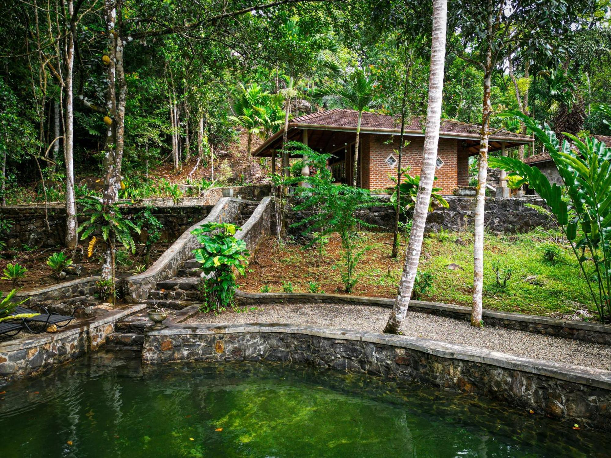 Singharaja Garden Agro Eco Lodge Pelawatta  ภายนอก รูปภาพ